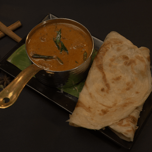 Madurai chicken salna with parottas