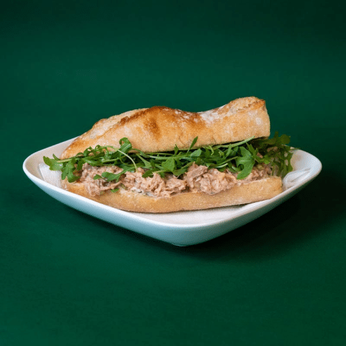 Broodje tonijn salade
