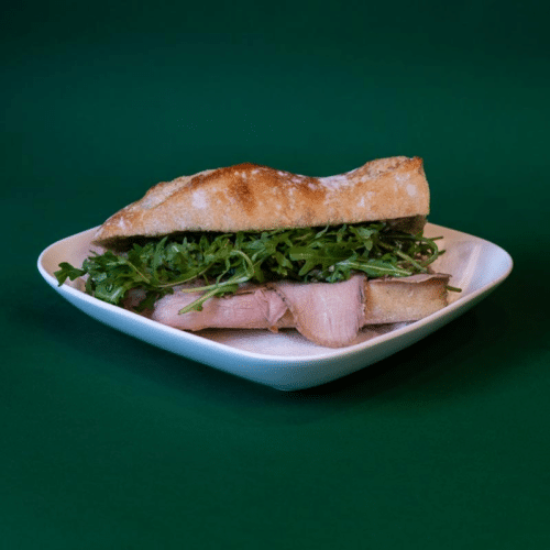 Broodje vitello tonnato