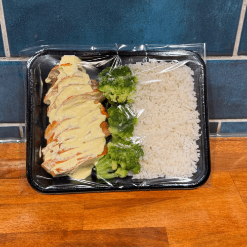 Kipfilet met roomsaus maaltijd