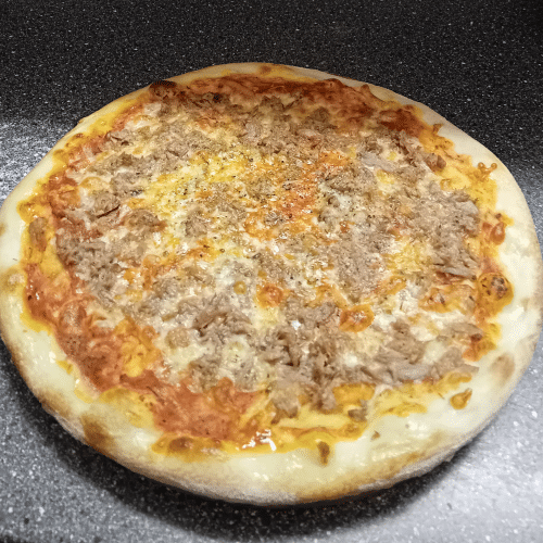 Pizza tonno