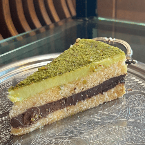 Antep fıstıklı taart