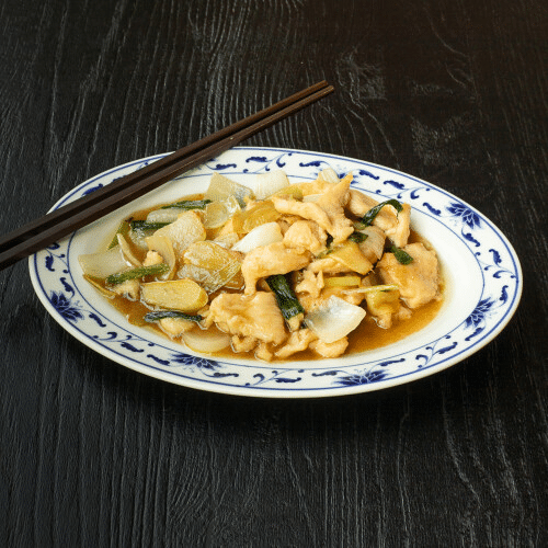 Chicken stir-fried with ginger and spring onions