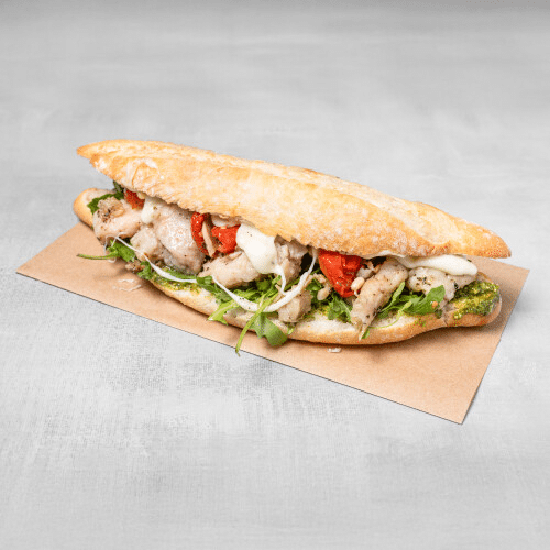 Broodje mozza chicken pesto