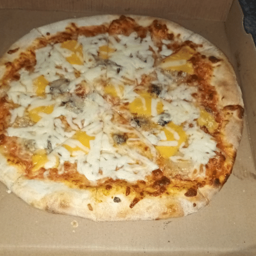 Pizza 5 cheeses