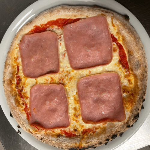 Pizza con cotto