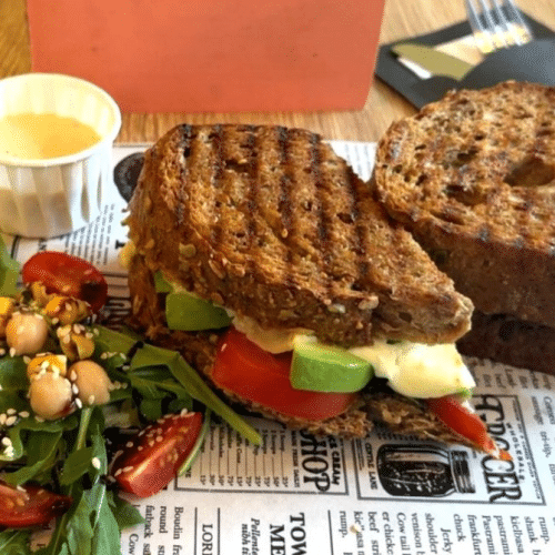Avocado sandwich