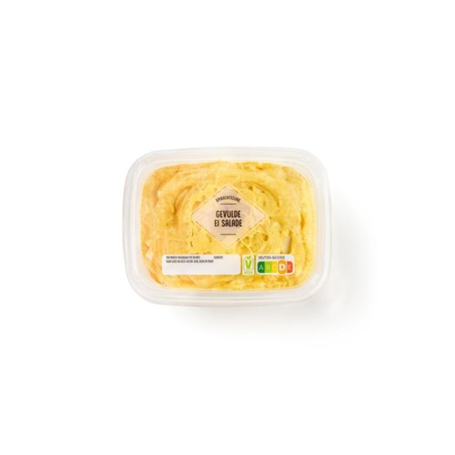 Ambachtelijke salade gevuld ei